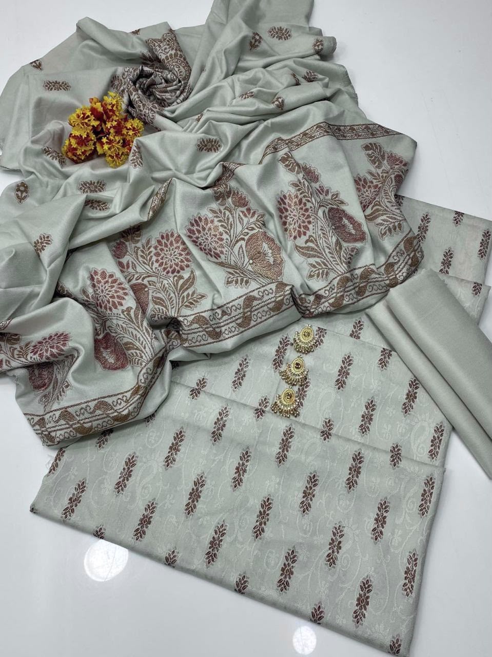 *DHANAK JACQUARD BAROSHA SELF EMBROIDERED UNSTITCHED 3pc*