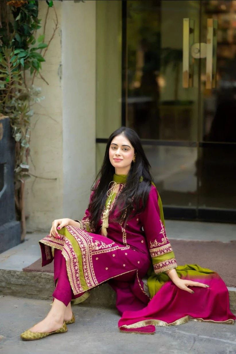 BRAND:*OMAL* dhanak embroidered hit code unstiched 3pcs