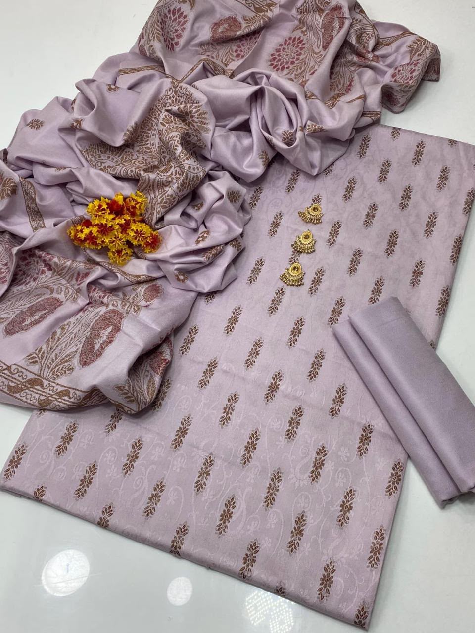 *DHANAK JACQUARD BAROSHA SELF EMBROIDERED UNSTITCHED 3pc*